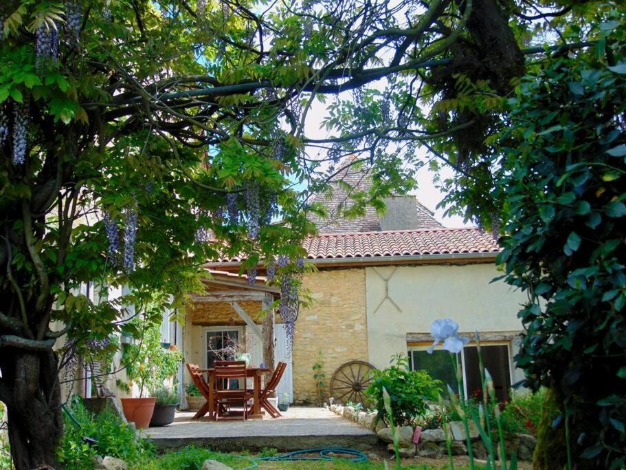Villa Mirathe à Baleyssagues Extérieur photo